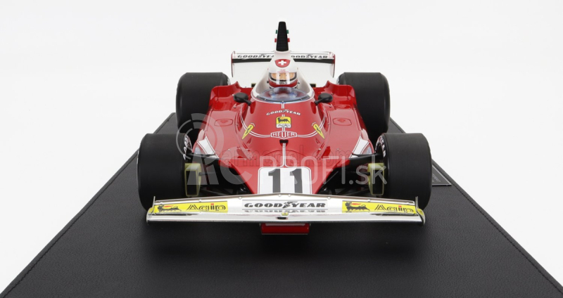 Gp-repliky Ferrari F1 312t Team Ferrari Sefac N 11 Winner Italy Monza Gp (s figúrkou pilota) 1975 Clay Regazzoni 1:12 Červená biela