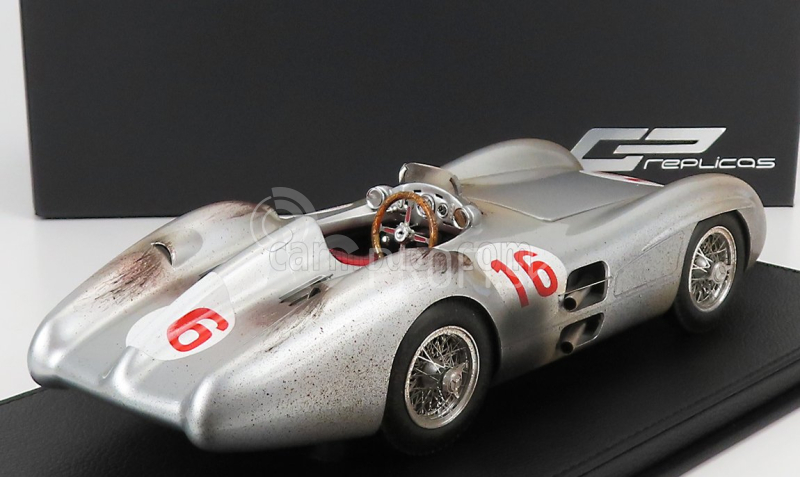 Gp-repliky Mercedes benz F1 W196r Streamliners N 16 Winner Monza Italy Gp (dirty Version) Juan Manuel Fangio 1954 World Champion - Con Vetrina - With Showcase 1:18 Silver