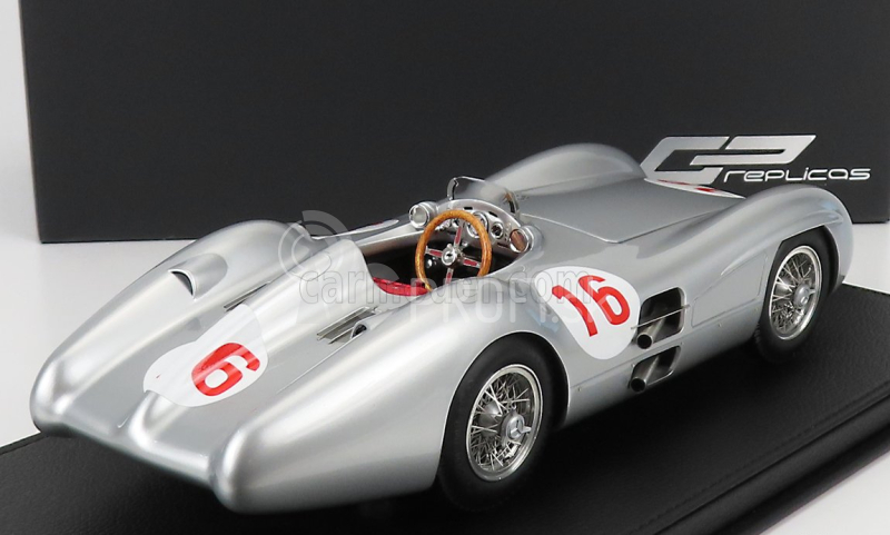 Gp-repliky Mercedes benz F1 W196r Streamliners N 16 Winner Monza Italy Gp Juan Manuel Fangio 1954 Majster sveta - Con Vetrina - S vitrínou 1:18 Silver