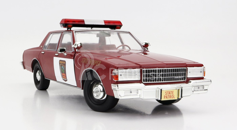 Greenlight Chevrolet Caprice Minnesota Police Department State Trooper 1987 - Fargo 1:18 červená biela