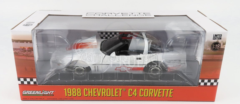 Greenlight Chevrolet Corvette C4 1988 1:18 bielo-červená