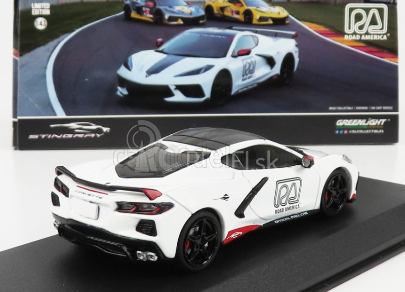 Greenlight Chevrolet Corvette C8 Official Pace Car Road America 2020 1:43 Biela