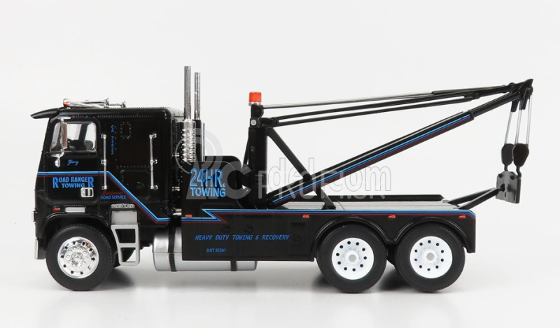 Greenlight Freightliner Fla 9664 Ťahač Gru Crane 3-assi 1991 - Terminátor 2 - Súdny deň - Il Giorno Del Giudizio 1:43 čierna