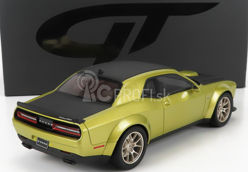 Gt-spirit Dodge Challenger R/t Scat Pack 2020 1:18 Zelená s čiernou