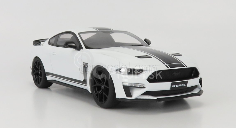 Gt-spirit Ford usa Mustang Coupe 5.0 R-spec Rhd 2020 1:18 White Black