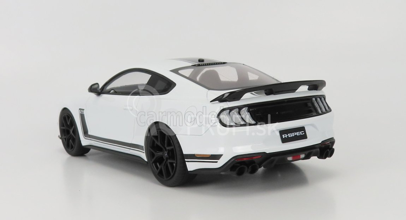 Gt-spirit Ford usa Mustang Coupe 5.0 R-spec Rhd 2020 1:18 White Black