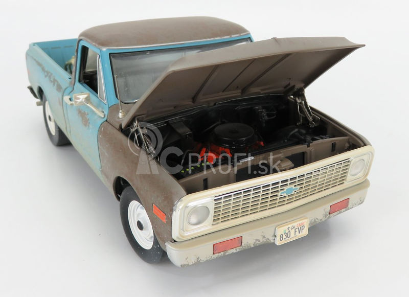 Highway61 Chevrolet C-10 Pick-up And Alien Figure 1971 - Independence Day 1:18 Svetlomodrá hnedá