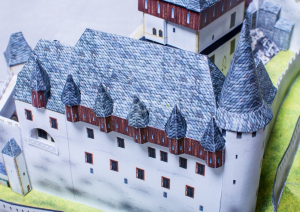 Hrad Karlštejn - papierový model 1:350