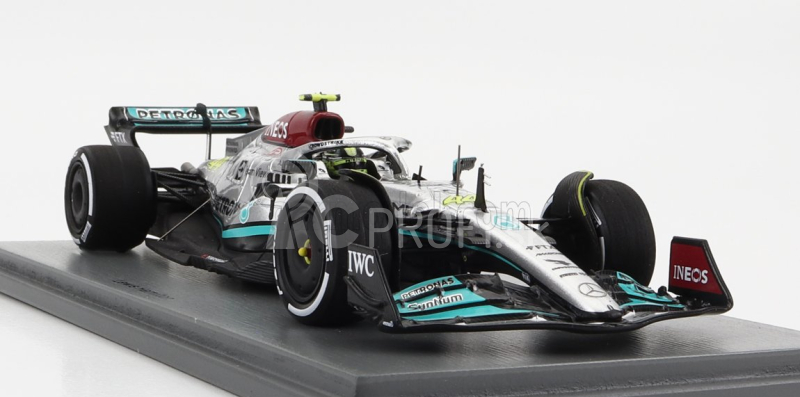 Iskrový model Mercedes gp F1 W13e Team Mercedes-amg Petronas F1 N 44 2nd France Gp 2022 Lewis Hamilton 1:43 Silver Green