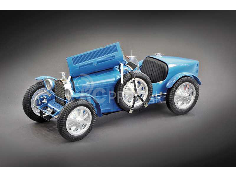 Italeri Bugatti 35 B Roadster (1:12)