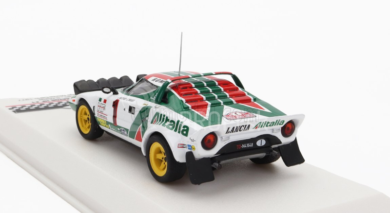 Ixo-models Lancia Stratos Hf Team Alitalia (nočná verzia) N 10 Winner Rally Montecarlo 1977 S postavičkou Sandro Munari - Silvio Maiga 1:43 Bielo-zeleno-červená