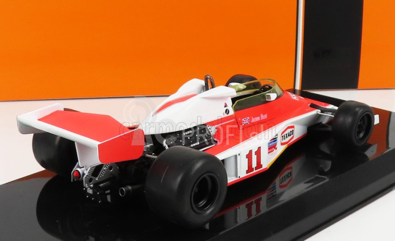 Ixo-models Mclaren F1 Ford M23 N 11 Winner Canada Gp James Hunt 1976 Majster sveta 1:24 červená biela