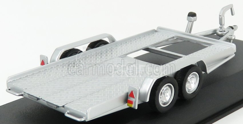 Ixo-models Príslušenstvo Carrello Trasporto Auto - Príves na prepravu áut Strieborné kolesá - auto nie je súčasťou balenia 1:43 Silver Black