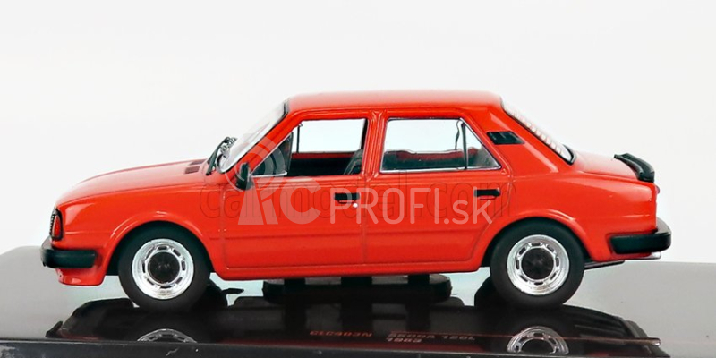 Ixo-models Škoda 120l 1983 1:43 Červená