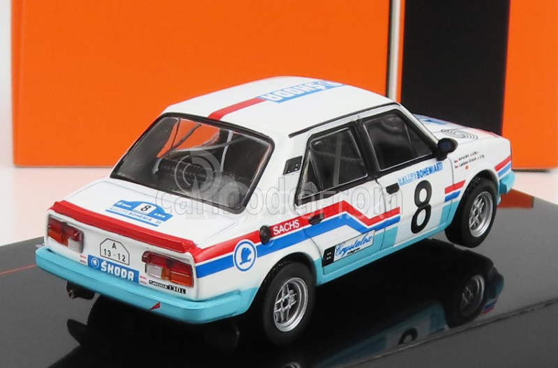 Ixo-models Škoda 130l Team Uamk Škoda Mladá Boleslav N 8 Rally Bohemia 1988 L.krecek - B.motl 1:43 Biela Svetlomodrá