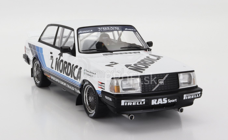 Ixo-models Volvo 240 Turbo Team Nordica Ras Sport N 2 Brno Etcc 1986 U.granberg - T.lindstrom 1:18 Biela svetlomodrá