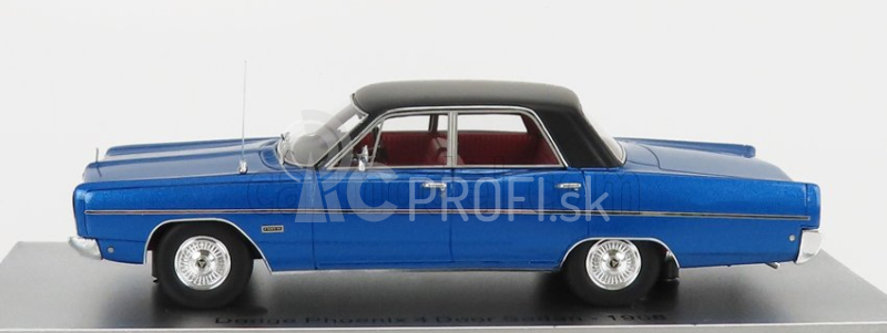 Kess-model Dodge Phoenix 4-dverový sedan 1968 1:43 Svetlomodrá s čiernou