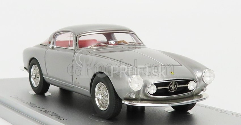 Kess-model Ferrari 250 Europa Gt Coupe S2 Pininfarina Sn0407gt 1955 1:43 Strieborná