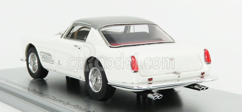 Kess-model Ferrari 410 Superamerica Series Iii Pininfarina Coupe 1958 1:43 bielo strieborná