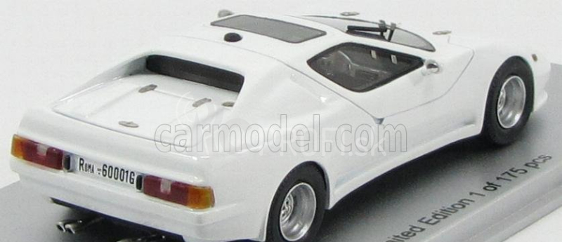 Kess-model Puma Gtv 033 1985 s podvozkom a motorom Alfa Romeo 1:43 biela