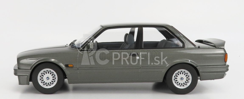 Kk-scale BMW radu 3 320is Taliansko M3 (e30) 1989 1:18 Grey Met