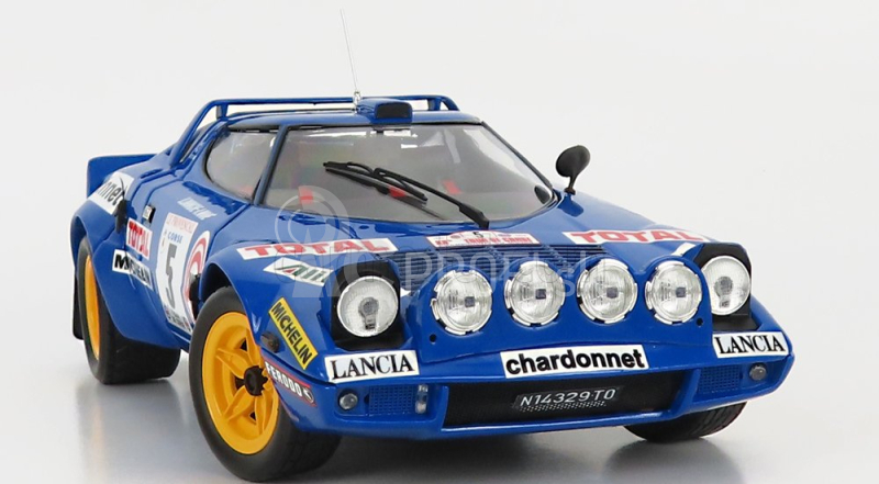 Kyosho Lancia Stratos Hf (nočná verzia) N 5 2nd Rally Tour De Corse 1976 B.darniche - A.mahe 1:18 Modrá