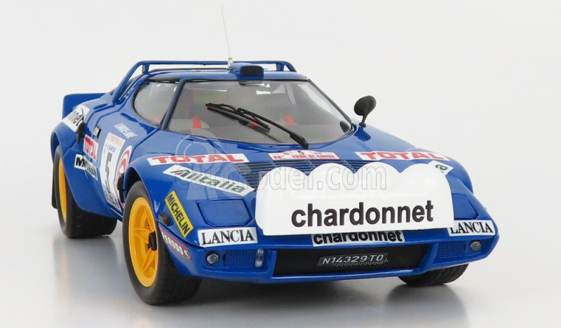 Kyosho Lancia Stratos Hf (nočná verzia) N 5 2nd Rally Tour De Corse 1976 B.darniche - A.mahe 1:18 Modrá