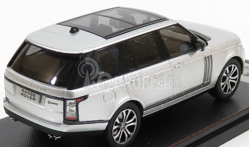 LCD model Land rover Range Rover Sv Autobiography Dynamic 2017 1:43 Strieborný