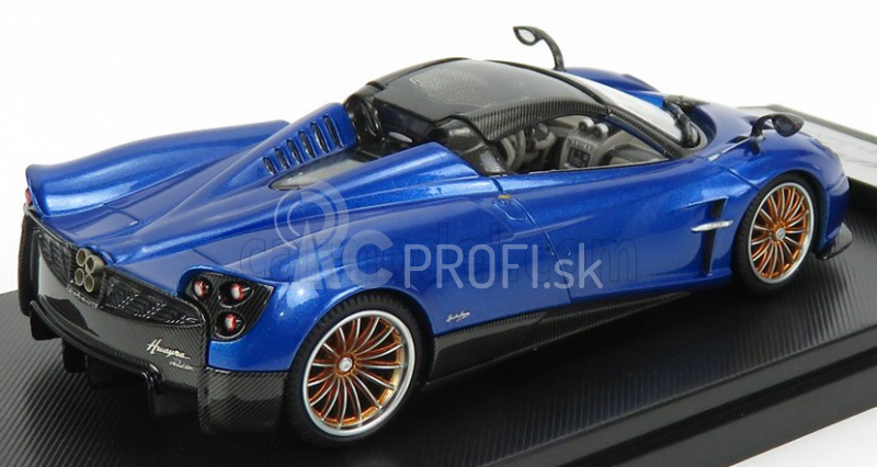 LCD model Pagani Huayra Roadster 2018 1:43 Blue Met