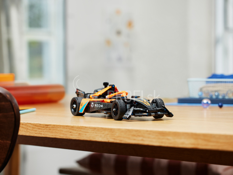 LEGO Technic - NEOM McLaren Formula E Race Car