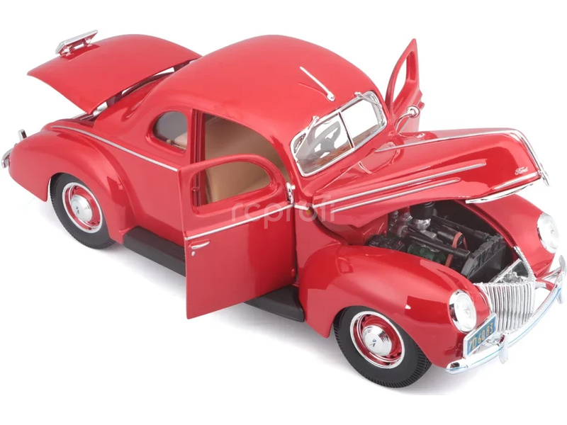 Maisto Ford Deluxe Coupe 1939 1:18 červená