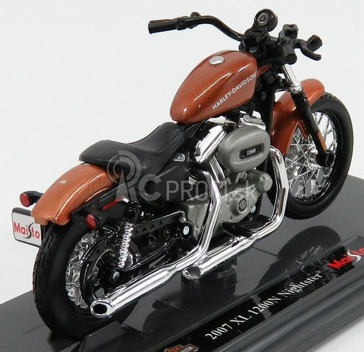 Maisto Harley Davidson Xl 1200n Nightster 2007 1:18 Copper Met