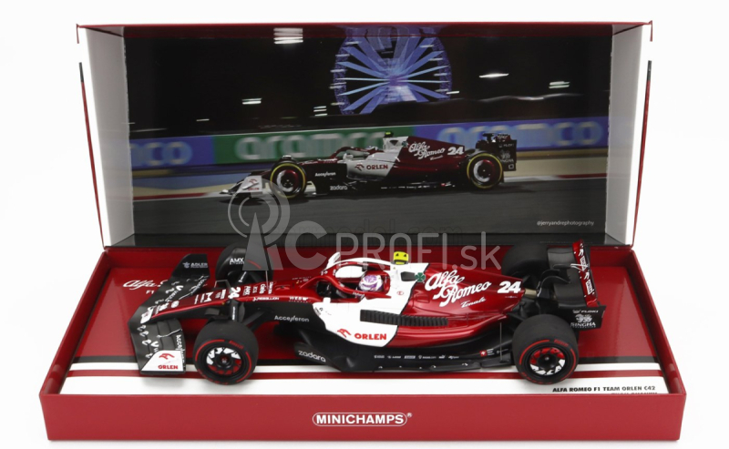 Minichamps Alfa romeo F1 C42 Team Orlen Racing N 24 10th Bahrain Gp 2022 Guanyu Zhou 1:18 biela červená met.