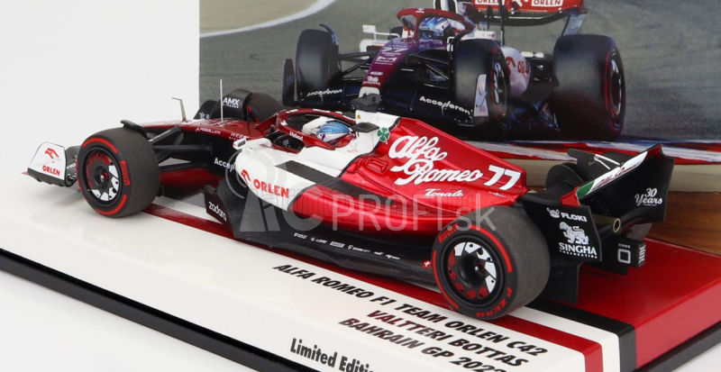 Minichamps Alfa romeo F1 C42 Team Orlen Racing N 77 6. GP Bahrajnu 2022 Valtteri Bottas 1:43 Biela červená met.