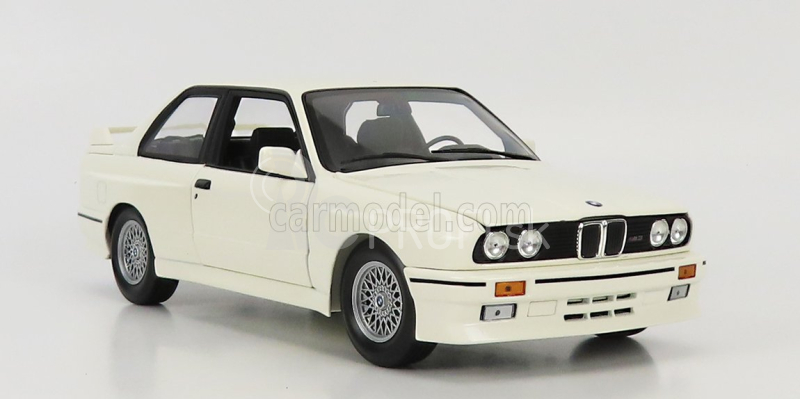 Minichamps BMW radu 3 M3 (e30) 1987 1:18 biela