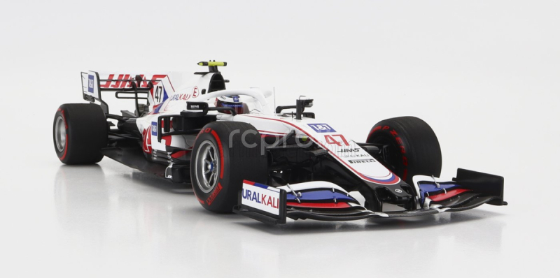 Minichamps Haas F1 Vf-21 Ferrari 065/6 Team Uralkali N 47 Belgium Gp 2021 Mick Schumacher s retro prilbou Michaela Schumachera 1:18 biela modrá červená