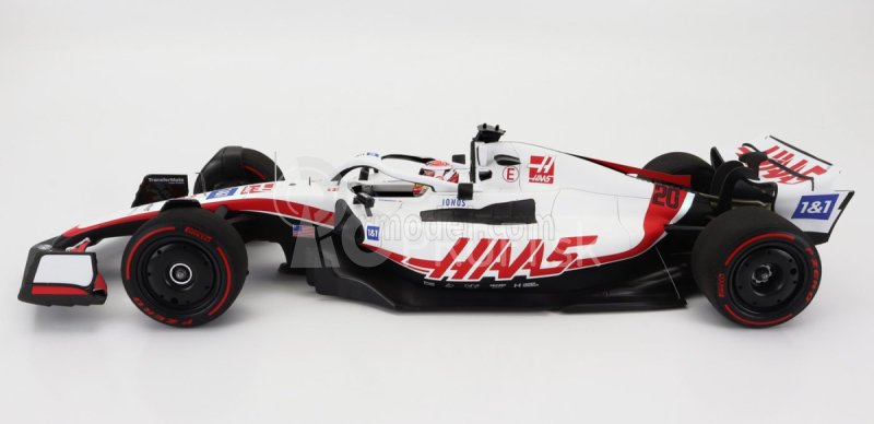 Minichamps Haas F1 Vf-22 Ferrari Team Haas N 20 5th Bahrain Gp 2022 Kevin Magnussen 1:18 Biela čierna červená