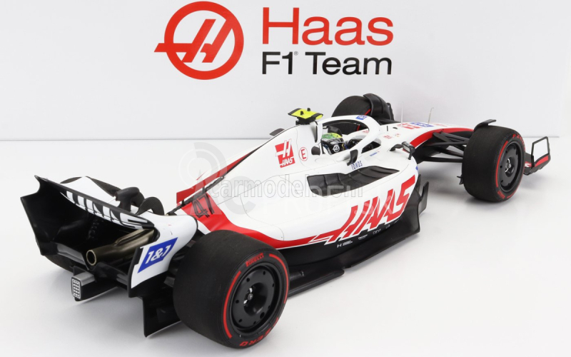 Minichamps Haas F1 Vf-22 Ferrari Team Haas N 47 11th Bahrain Gp 2022 Mick Schumacher 1:18 Biela čierna červená