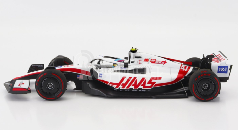 Minichamps Haas F1 Vf-22 Ferrari Team Haas N 47 8. (prvé body) Silverstone British GP 2022 Mick Schumacher 1:18 Biela čierna červená