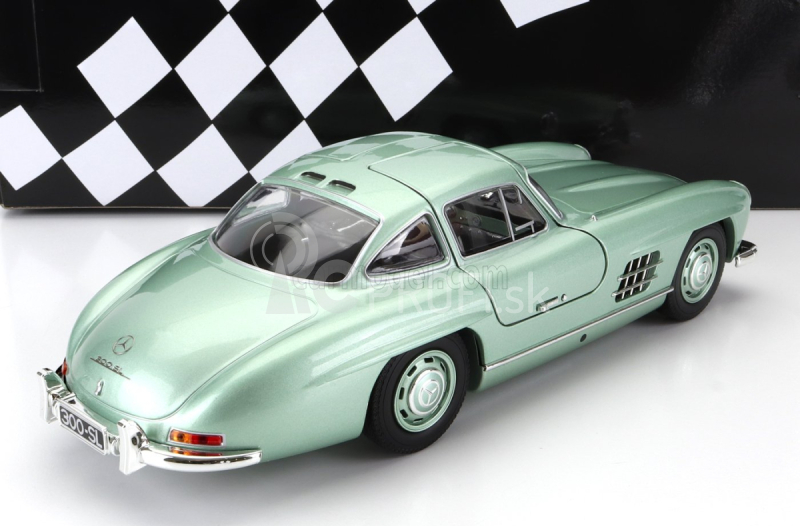 Minichamps Mercedes Benz 300sl Coupe (w198) 1955 1:18 Zelená