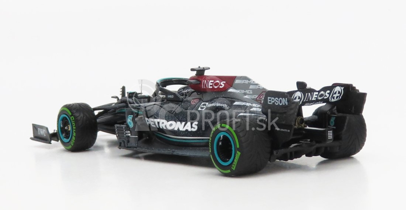 Minichamps Mercedes gp F1 W12 Team Amg Petronas N 44 - Sám na štartovom rošte - 2. preteky Maďarska (s dažďovým efektom) 2021 Lewis Hamilton 1:43 Čierna zelená