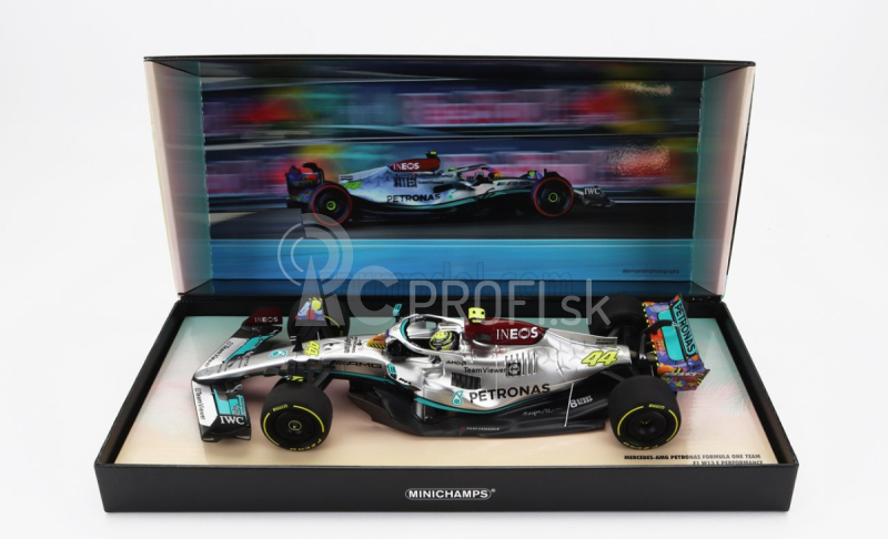 Minichamps Mercedes gp F1 W13e Team Mercedes-amg Petronas F1 N 44 6th Miami Gp 2022 Lewis Hamilton 1:18 Silver Green