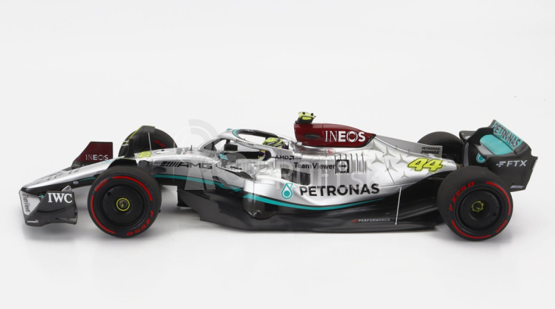 Minichamps Mercedes gp F1 W13e Team Mercedes-amg Petronas F1 N 44 Španielsko Gp 2022 Lewis Hamilton 1:18 Strieborná zelená