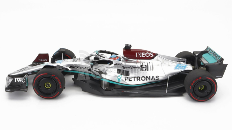 Minichamps Mercedes gp F1 W13e Team Mercedes-amg Petronas F1 N 63 (prvé víťazstvo v F1) Víťaz Brazilian Gp 2022 George Russel 1:18 Strieborno-zelená