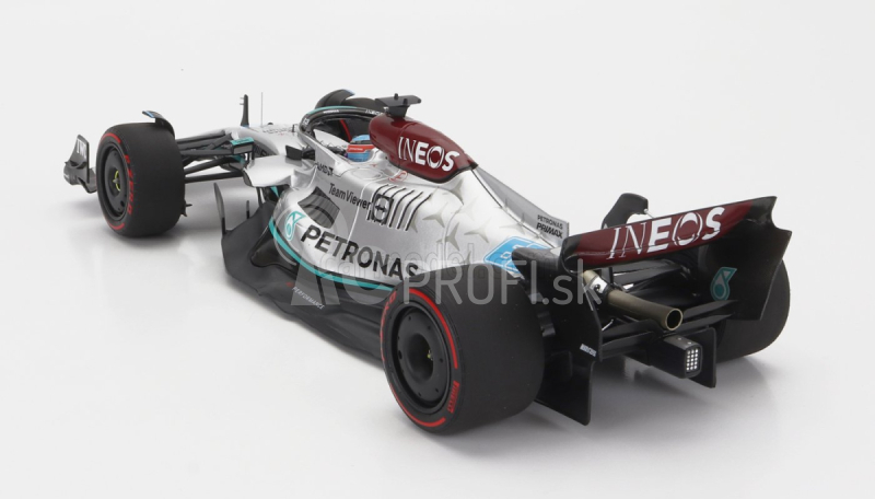 Minichamps Mercedes gp F1 W13e Team Mercedes-amg Petronas F1 N 63 (prvé víťazstvo v F1) Víťaz Brazilian Gp 2022 George Russel 1:18 Strieborno-zelená