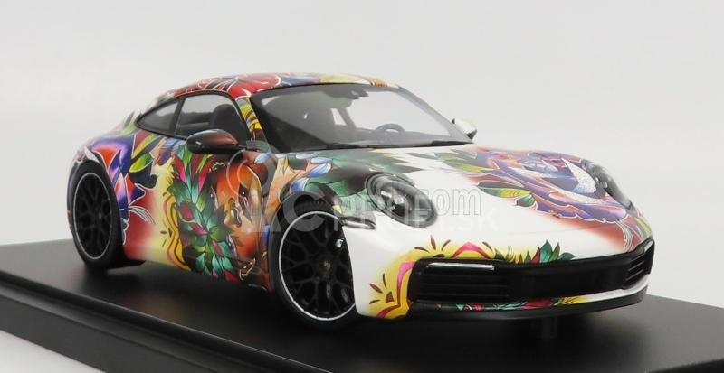 Minichamps Porsche 911 Carrera 4s Coupe Flower Design 2019 1:18 Rôzne