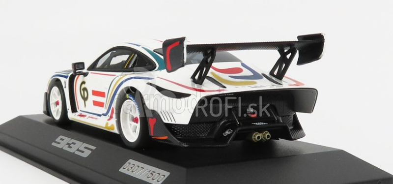 Minichamps Porsche 935/19 Base Gt2 Rs Champion 2019 1:43 biela