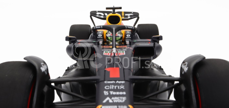 Minichamps Red bull F1 Rb18 Team Oracle Red Bull Racing N 1 Majster sveta Víťaz Belgicko Gp 2022 Max Verstappen 1:18 Matná modrá žltá červená