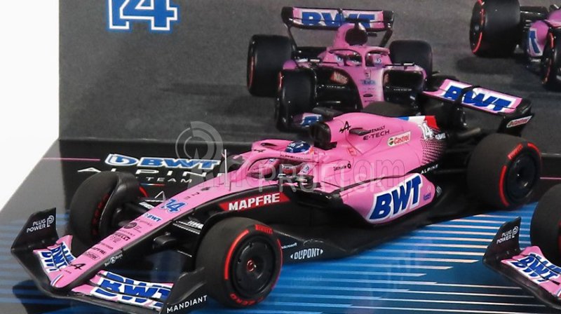 Minichamps Renault F1 Set 2x A522 Team Alpine Bwt N 14 Bahrain GP 2022 Fernando Alonso + N 31 Bahrain GP 2022 Esteban Ocon 1:43 Pink