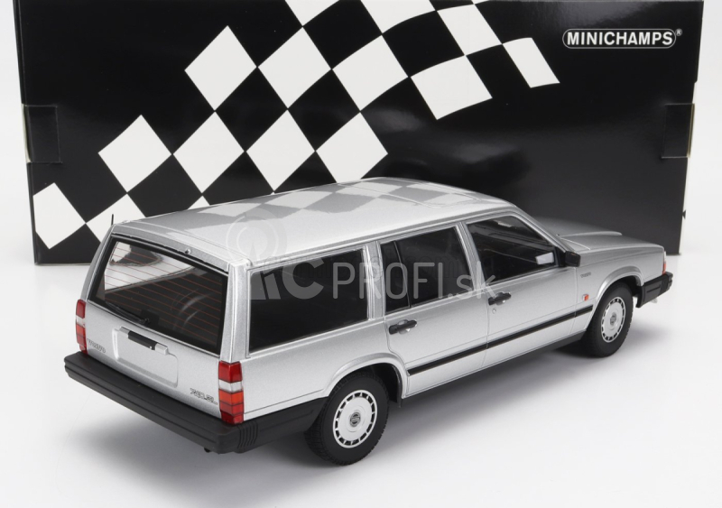 Minichamps Volvo 740gl Sw Station Wagon 1986 1:18 Strieborná